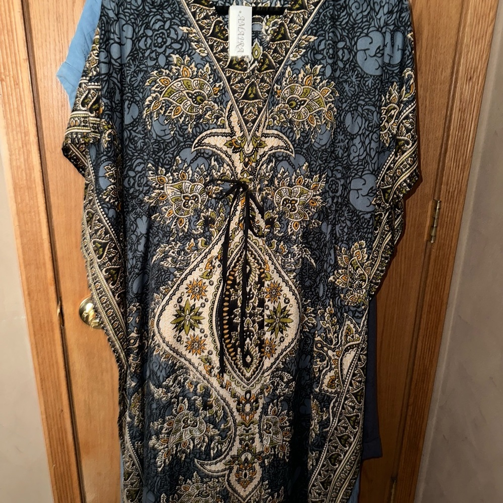 Beautiful maxi Dress Lounge Dress or Beach cover